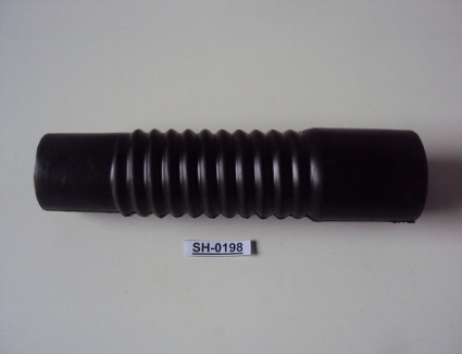 Патрубок радиатора гофрированный, нижний, два диаметра L-260мм