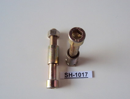 Болт реактивной тяги HOWO, SHACMAN короткий (М20 L-90мм)
