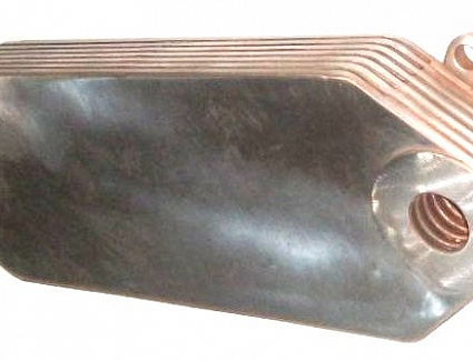 Радиатор масляный теплообменник CA6DM2 FAW J6